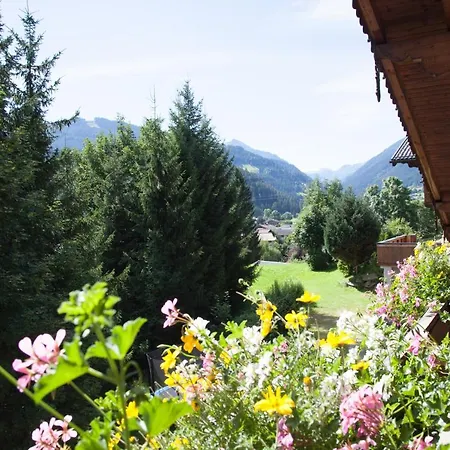 Apartmenthaus Kuchelberg Altenmarkt im Pongau Exterior photo