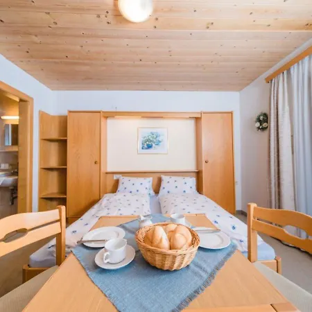 Apartmenthaus Kuchelberg Altenmarkt im Pongau Exterior photo